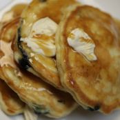 Edna Mae’s Sour Cream Pancakes